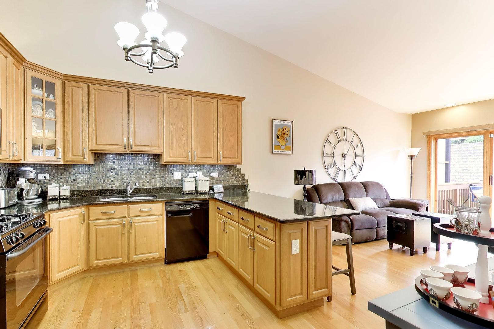 11S352 Deer Trail Court