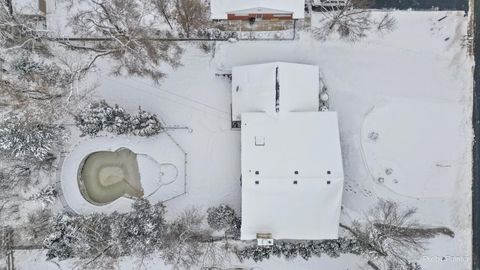 Tiny photo for 274 Timber View Drive, Oak Brook, IL 60523 (MLS # 12530473)