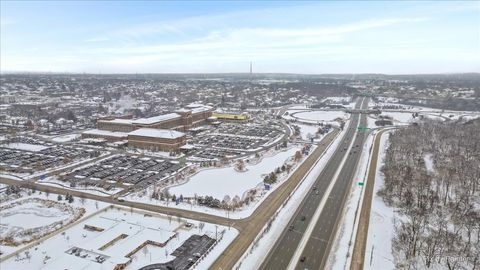 Tiny photo for 274 Timber View Drive, Oak Brook, IL 60523 (MLS # 12530473)