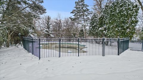 Tiny photo for 274 Timber View Drive, Oak Brook, IL 60523 (MLS # 12530473)