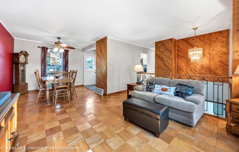 Tiny photo for 2302 Dalewood Parkway, Woodridge, IL 60517 (MLS # 12489026)