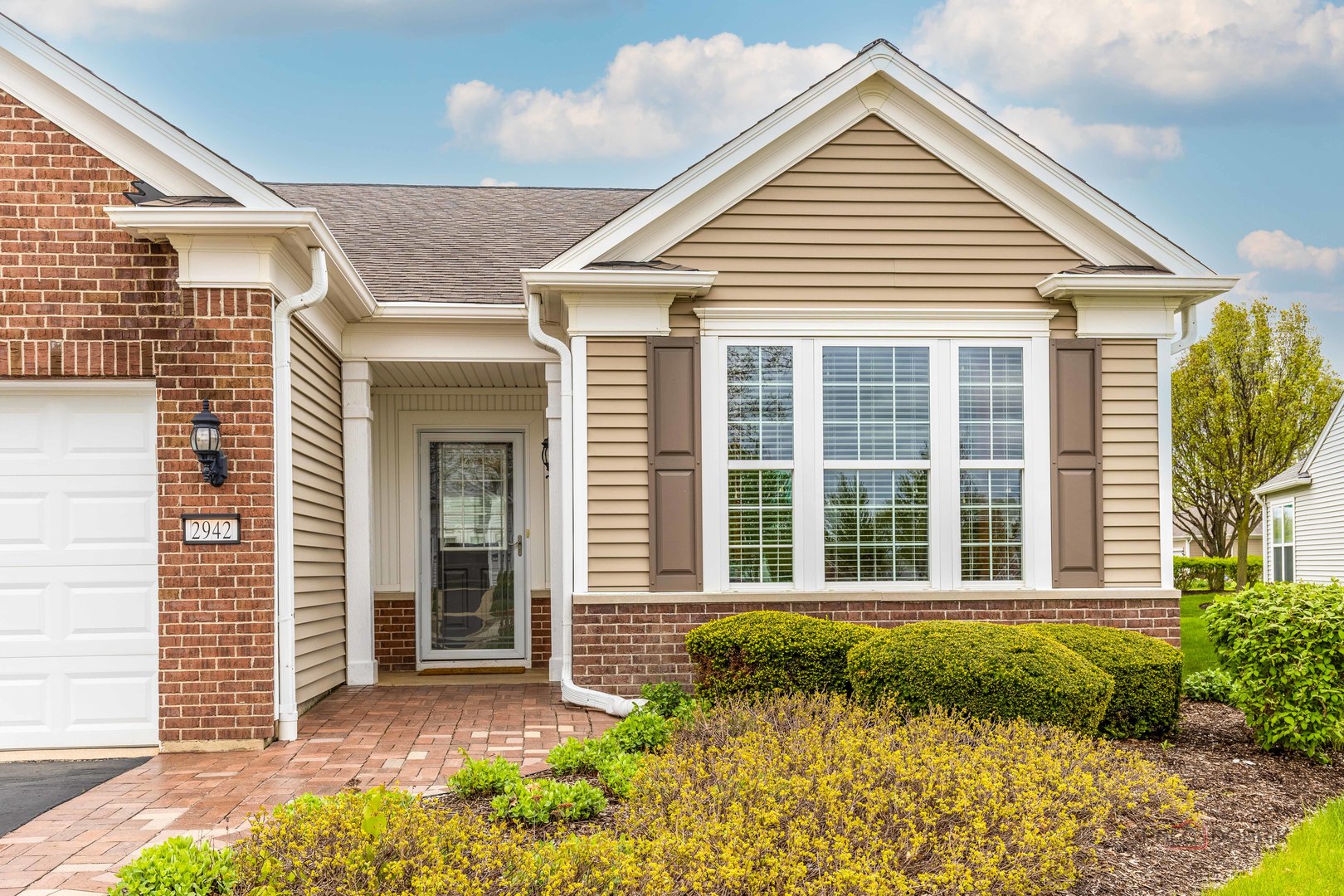 2942 Ravinia Circle