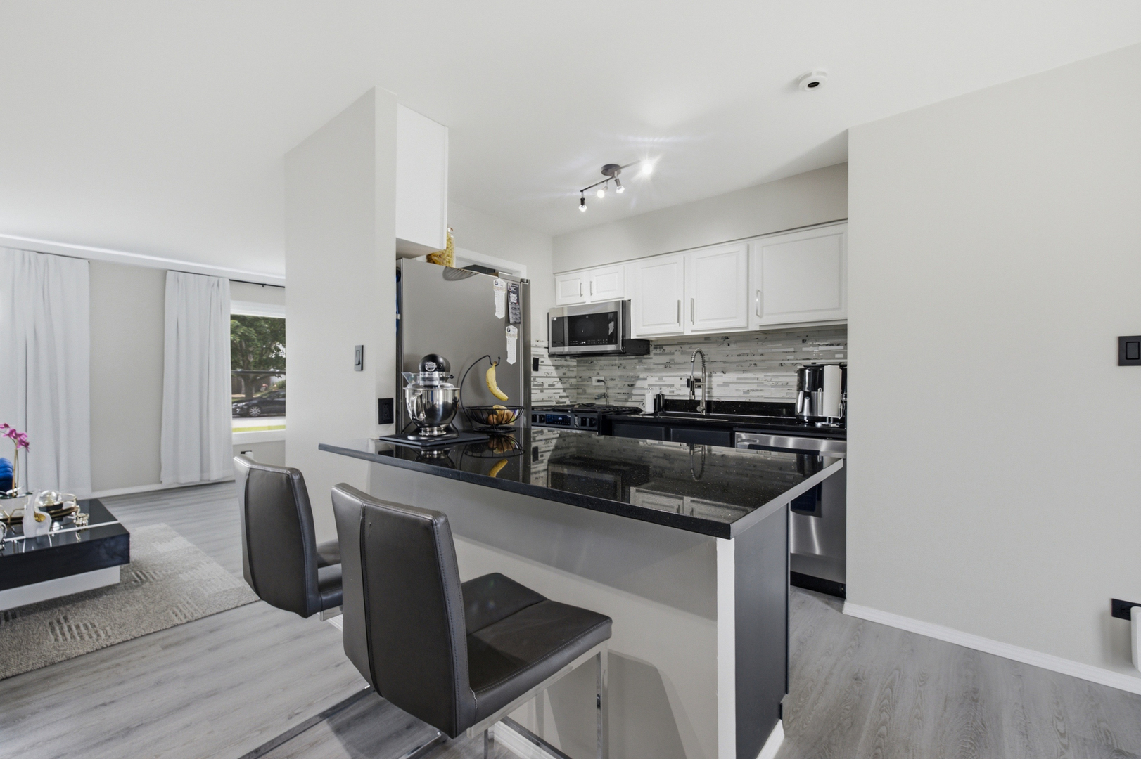 1470 Devonshire Lane