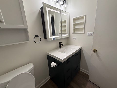 Tiny photo for 1990 Oxford Lane, Hoffman Estates, IL 60169 (MLS # 12786809)