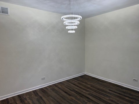 Tiny photo for 1990 Oxford Lane, Hoffman Estates, IL 60169 (MLS # 12786809)