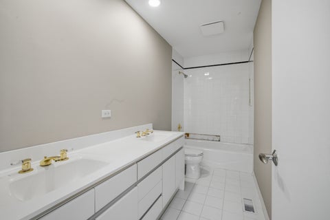 Tiny photo for 1670 Strath Erin Road, Highland Park, IL 60035 (MLS # 12780308)