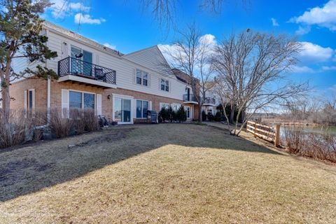 Tiny photo for 133 Rivershire Lane, Lincolnshire, IL 60069 (MLS # 12584158)