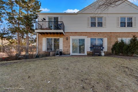Tiny photo for 133 Rivershire Lane, Lincolnshire, IL 60069 (MLS # 12584158)
