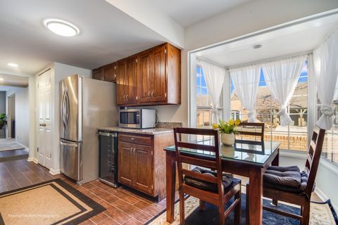 Tiny photo for 133 Rivershire Lane, Lincolnshire, IL 60069 (MLS # 12584158)