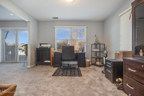 Tiny photo for 133 Rivershire Lane, Lincolnshire, IL 60069 (MLS # 12584158)