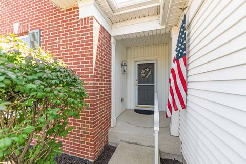 Tiny photo for 13184 Oakwood Avenue, Huntley, IL 60142 (MLS # 12468413)