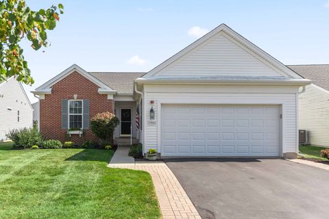 Photo of 13184 Oakwood Avenue, Huntley, IL 60142 (MLS # 12468413)