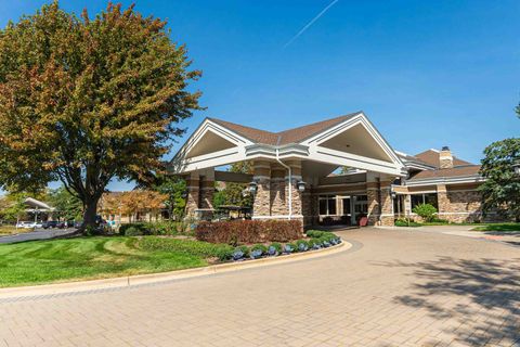 Tiny photo for 13184 Oakwood Avenue, Huntley, IL 60142 (MLS # 12468413)