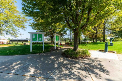 Tiny photo for 13184 Oakwood Avenue, Huntley, IL 60142 (MLS # 12468413)