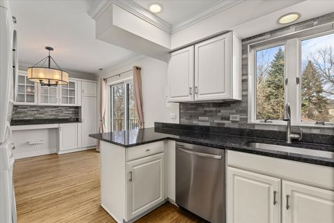 Tiny photo for 7610 W 26th Street #6, North Riverside, IL 60546 (MLS # 12551928)