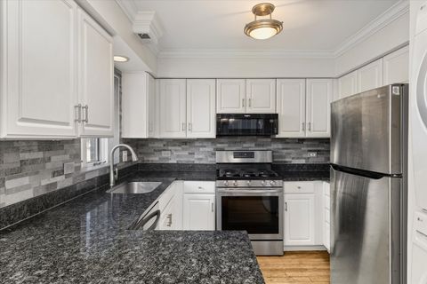 Tiny photo for 7610 W 26th Street #6, North Riverside, IL 60546 (MLS # 12551928)