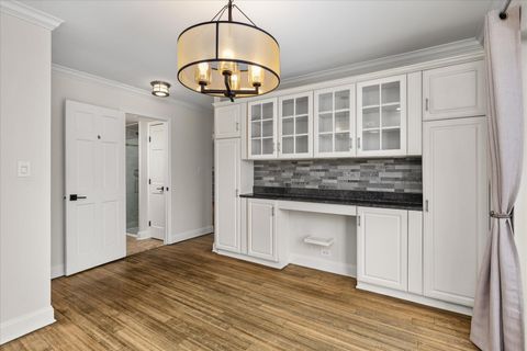 Tiny photo for 7610 W 26th Street #6, North Riverside, IL 60546 (MLS # 12551928)