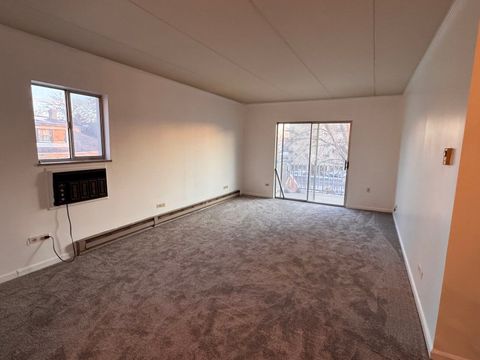 Tiny photo for 300 Circle Avenue #3G, Forest Park, IL 60130 (MLS # 12536218)