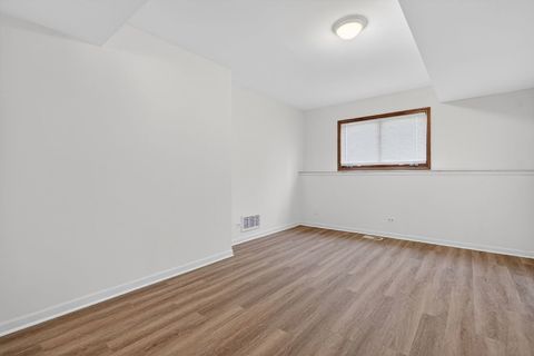 Tiny photo for 420 Windsor Drive, Oswego, IL 60543 (MLS # 12611381)