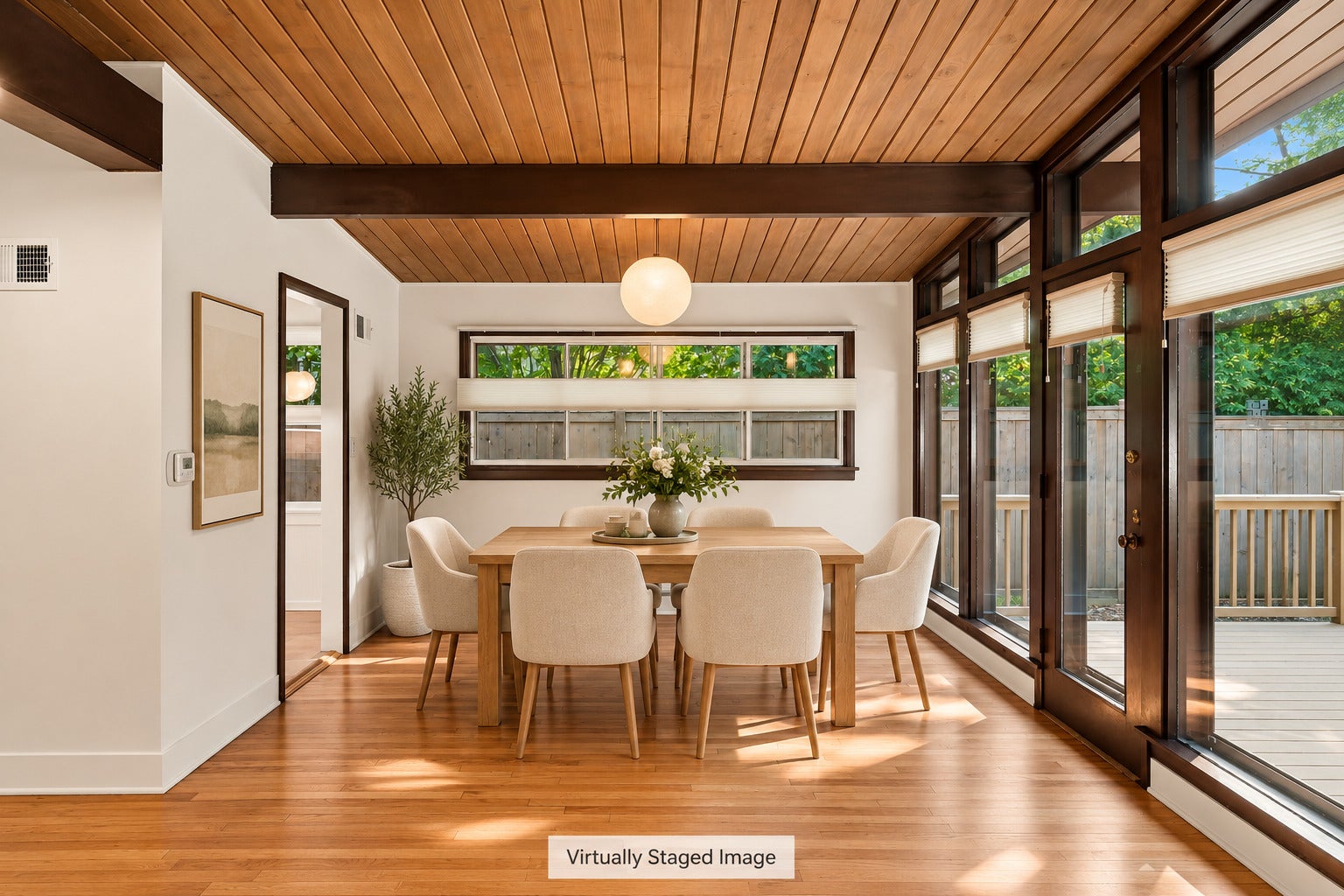 525 Pinecrest Lane