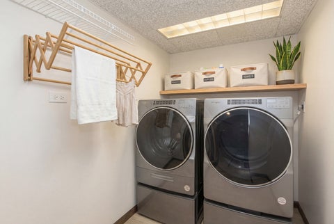 Tiny photo for 49 Park Lane #49, Park Ridge, IL 60068 (MLS # 12761827)