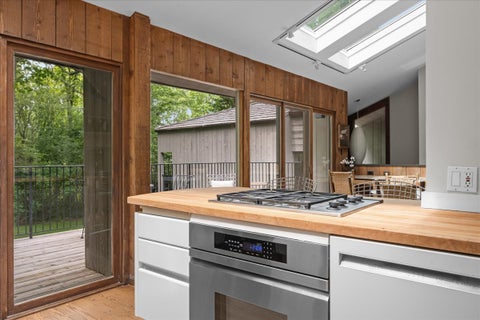 Tiny photo for 550 S Green Bay Road, Lake Forest, IL 60045 (MLS # 12666669)