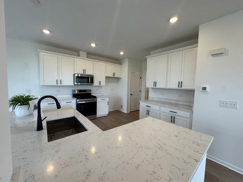 Tiny photo for 25534 W Emory Lane, Plainfield, IL 60544 (MLS # 12632169)