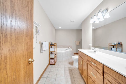 Tiny photo for 525 Linden Court, Geneva, IL 60134 (MLS # 12707101)