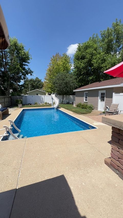 Tiny photo for 529 Christie Street, Ottawa, IL 61350 (MLS # 12584627)