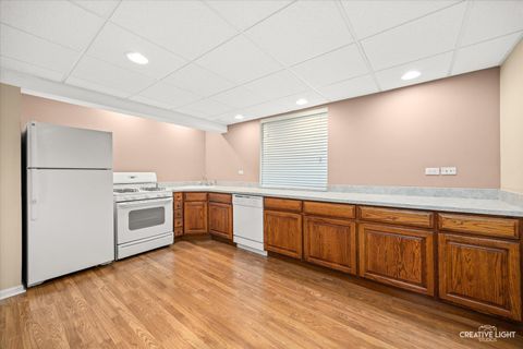 Tiny photo for 2660 Chesire Court, West Dundee, IL 60118 (MLS # 12582066)