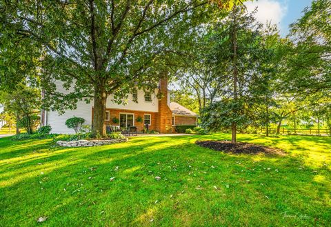 A home in Burr Ridge