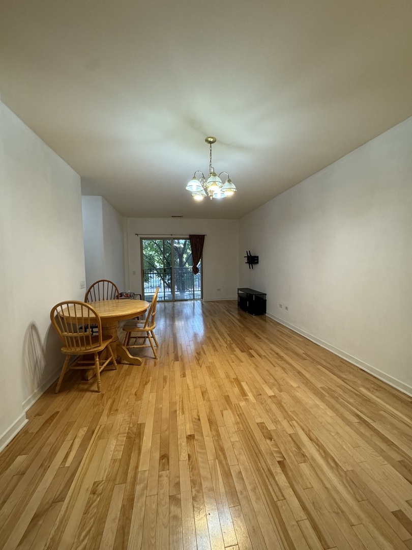 1155 W Roosevelt Road 204
