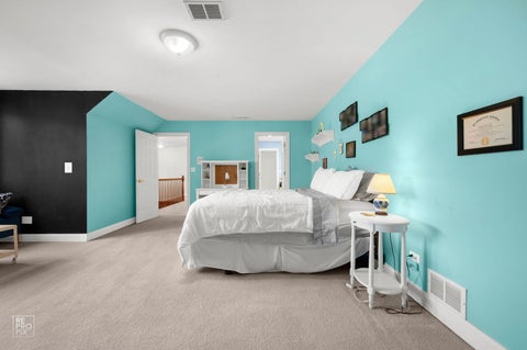 Tiny photo for 501 Wedgewood Court, Hinsdale, IL 60521 (MLS # 12662082)