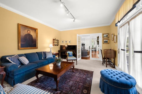 Tiny photo for 501 Wedgewood Court, Hinsdale, IL 60521 (MLS # 12662082)