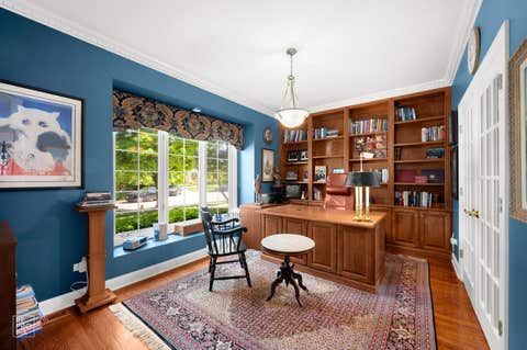 Tiny photo for 501 Wedgewood Court, Hinsdale, IL 60521 (MLS # 12662082)