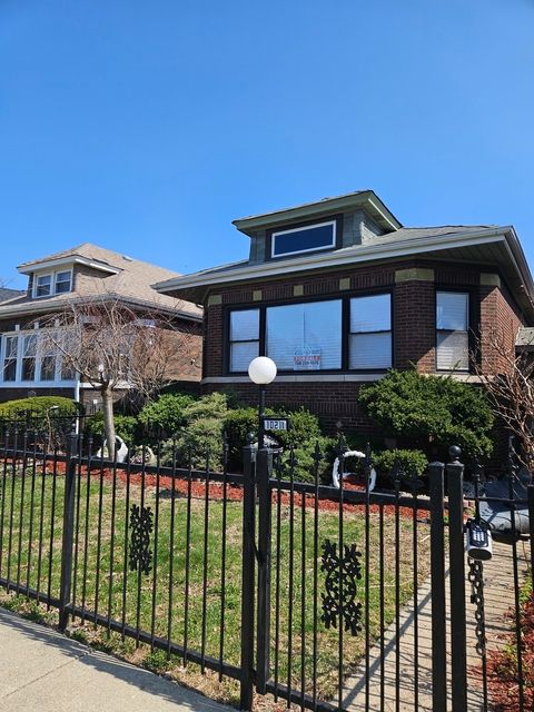 Tiny photo for 10211 S Peoria Street, Chicago, IL 60643 (MLS # 12605573)