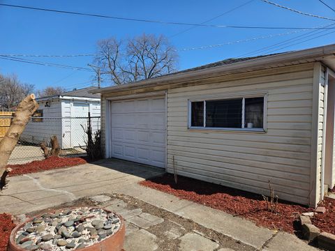 Tiny photo for 10211 S Peoria Street, Chicago, IL 60643 (MLS # 12605573)