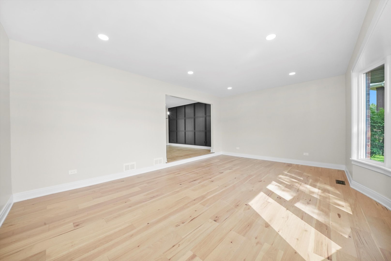 14814 Oakcreek Court