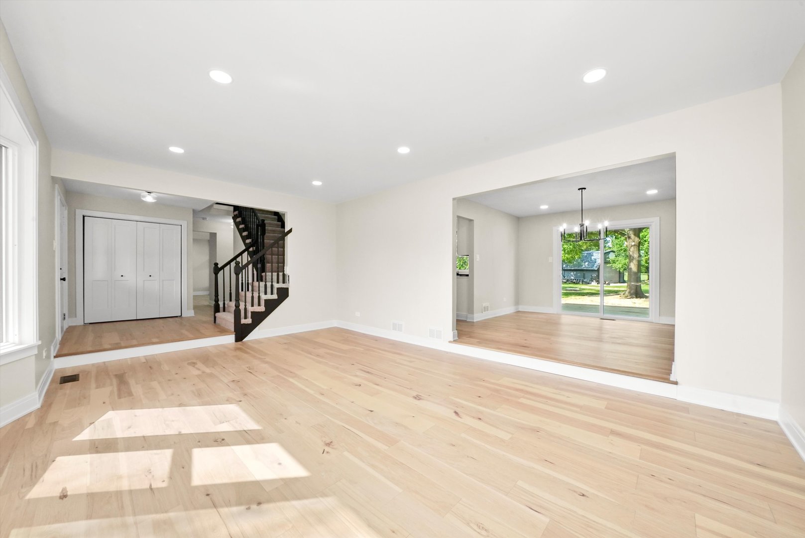 14814 Oakcreek Court