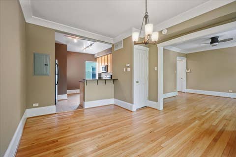 Tiny photo for 7025 N Wolcott Avenue #3, Chicago, IL 60626 (MLS # 12694839)