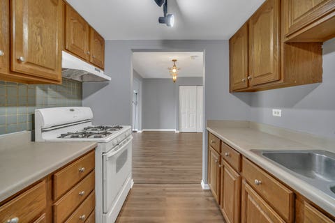 Tiny photo for 138 E Bailey Road #M, Naperville, IL 60565 (MLS # 12692730)