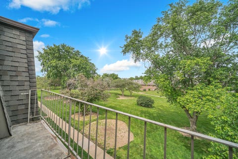 Tiny photo for 138 E Bailey Road #M, Naperville, IL 60565 (MLS # 12692730)