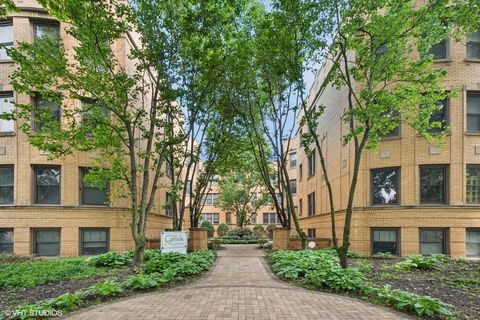 719 Mulford Street 2F Evanston IL 60202