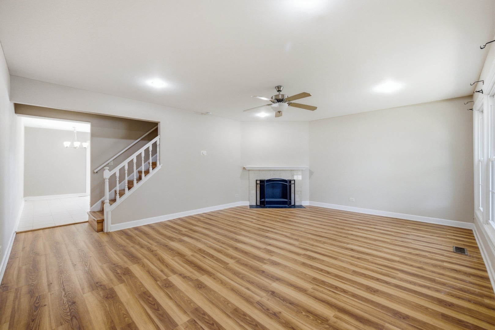 2038 Farnham Court