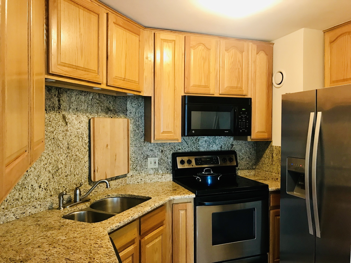 195 N HARBOR Drive 207