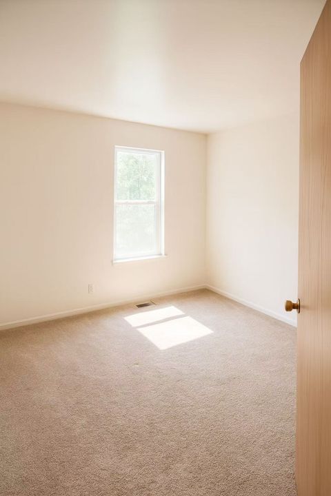 Tiny photo for 1126 Village Center Parkway #6, Aurora, IL 60506 (MLS # 12531228)