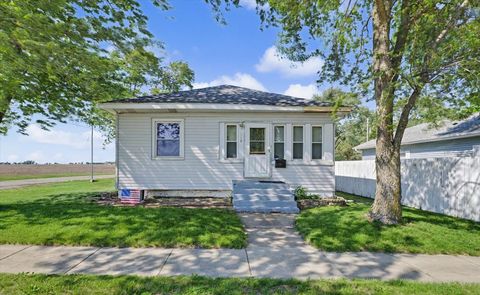 Photo of 518 W Harrison Street, Villa Grove, IL 61956 (MLS # 12634363)