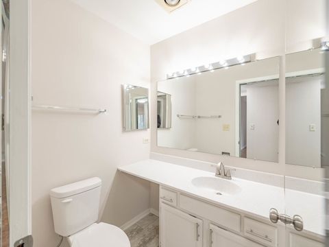 Tiny photo for 3070 Pheasant Creek Drive #207, Northbrook, IL 60062 (MLS # 12572556)