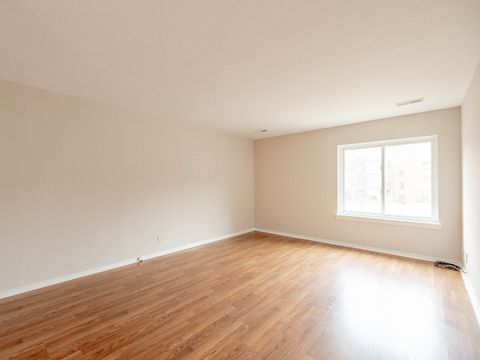 Tiny photo for 3070 Pheasant Creek Drive #207, Northbrook, IL 60062 (MLS # 12572556)