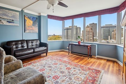 Tiny photo for 525 W HAWTHORNE Place #1204, Chicago, IL 60657 (MLS # 12512414)